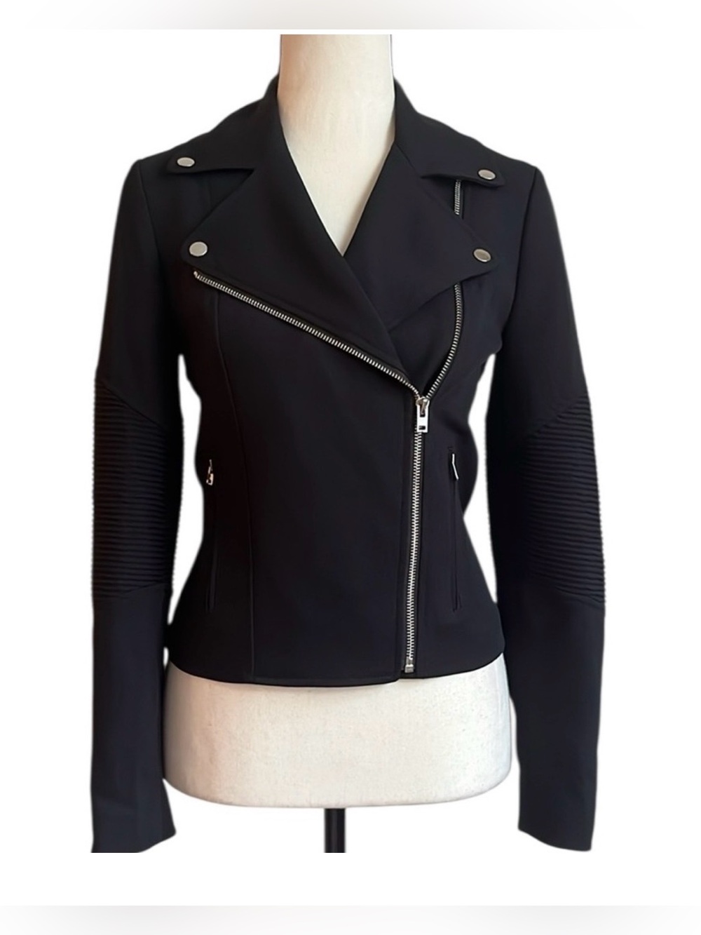 Wilfred by Aritzia Black Moto Jacket – Size XXS